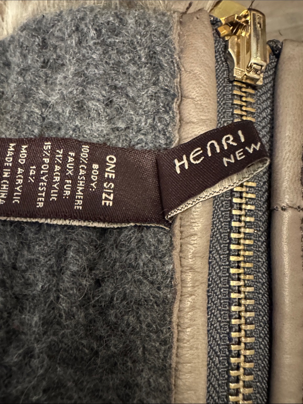 henri bendel Brown Faux Fur & Cashmere Reversible Collar with Tassel Zip Pull - Picture 2 of 14